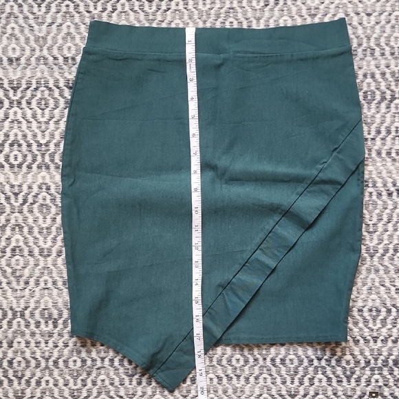 Revamped Asymmetrical Teal Skirt - Picture 4 of 5